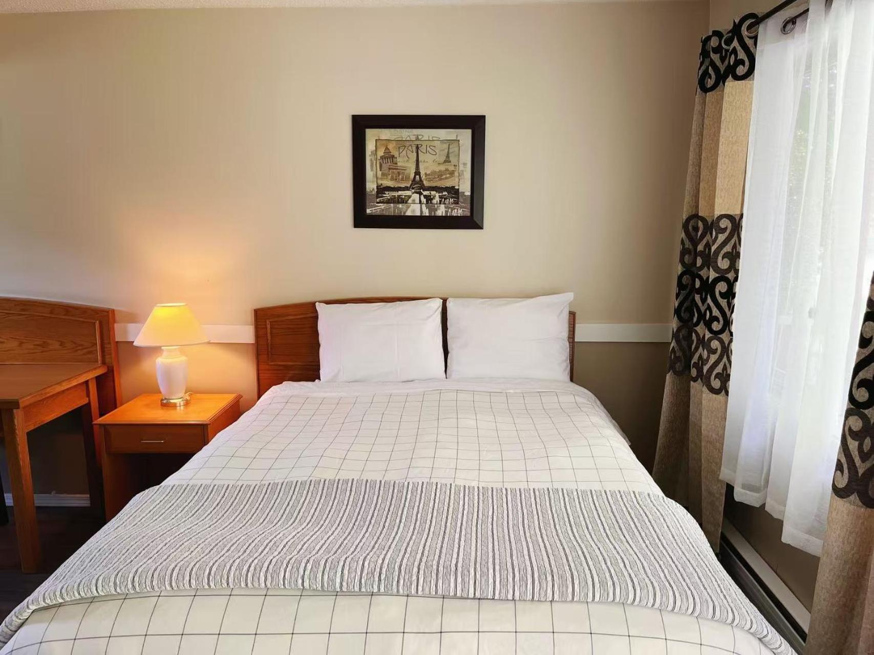 Rivermount Motel Little Fort Екстериор снимка